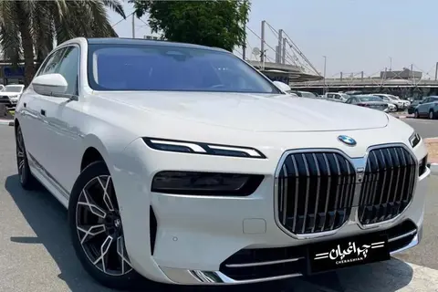 ب ام و، سری 7