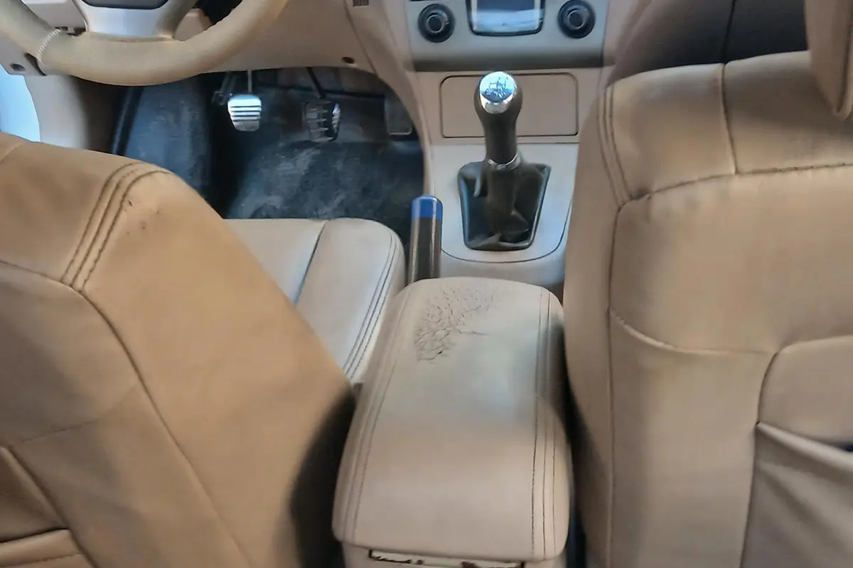 ام وی ام،  530