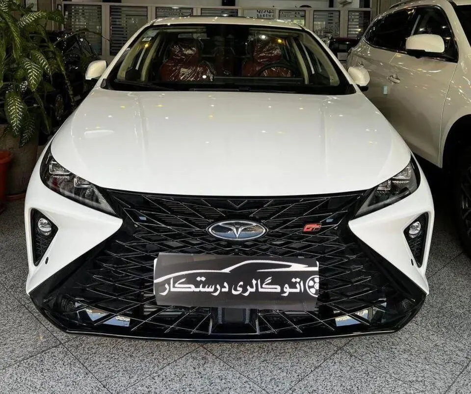 فونیکس،  آریزو 6 جی تی (Z6 GT)