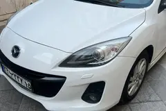 مزدا، 3 نیو صندوق دار