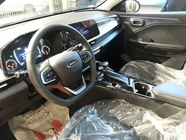 ام وی ام، X33 کراس