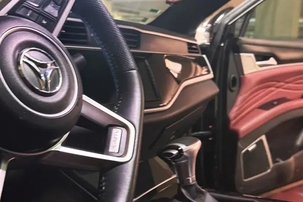 دیگنیتی، پرستیژ