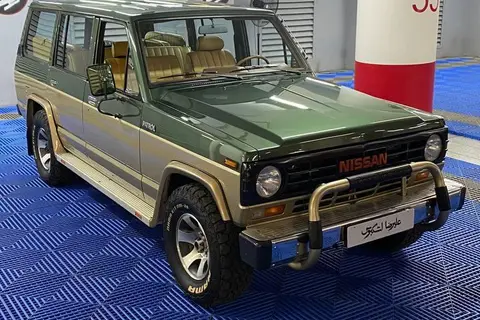 نیسان، پاترول چهار در