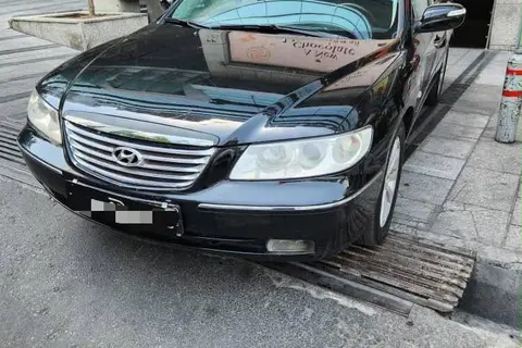 هیوندای، آزرا (گرنجور)