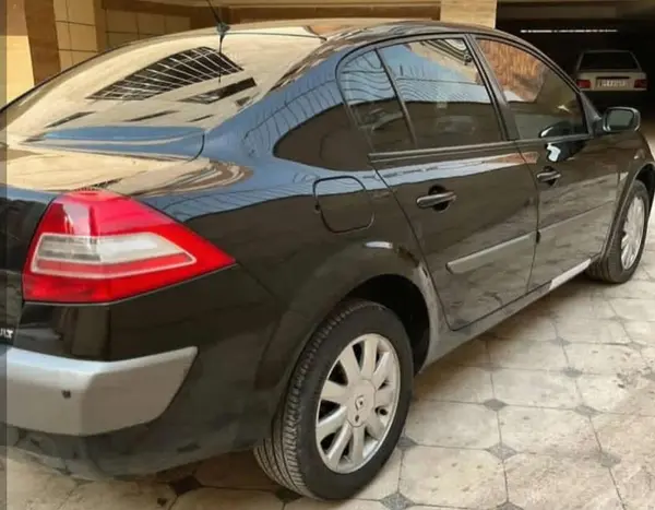 رنو، مگان (مونتاژ)