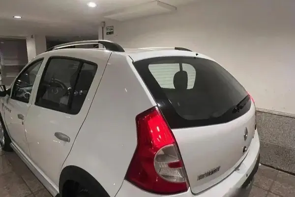 رنو، ساندرو استپ وی