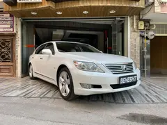 لکسوس، LS