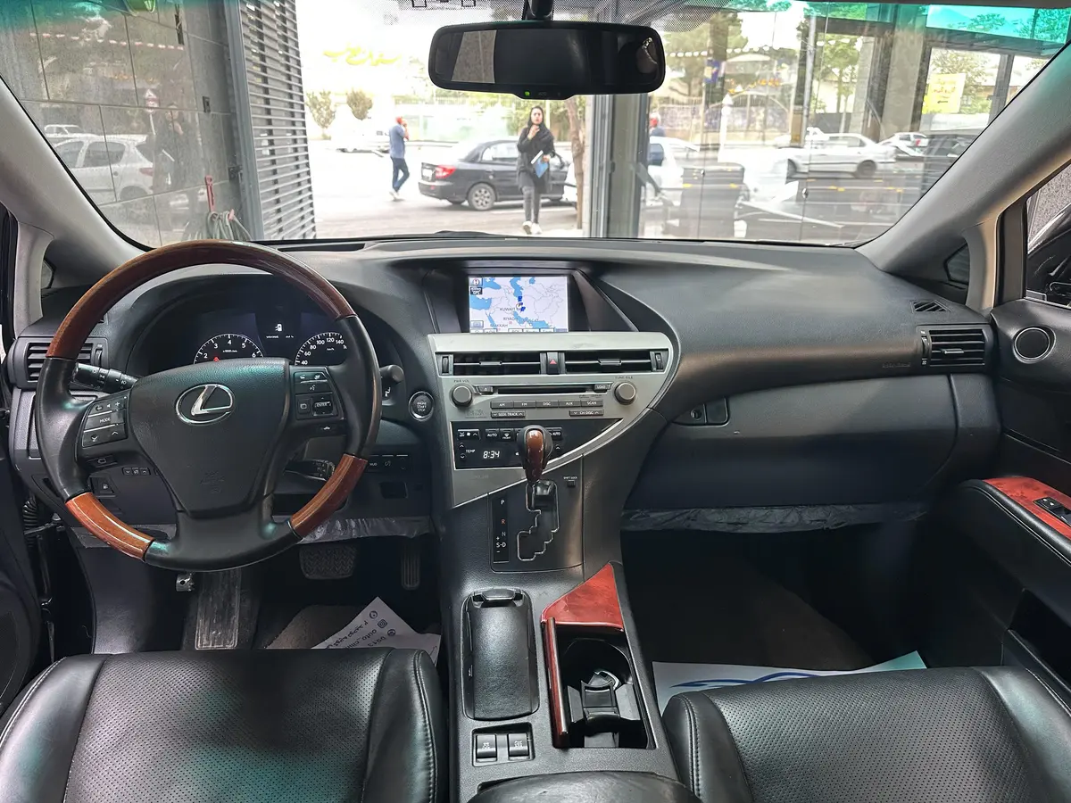 لکسوس،  RX
