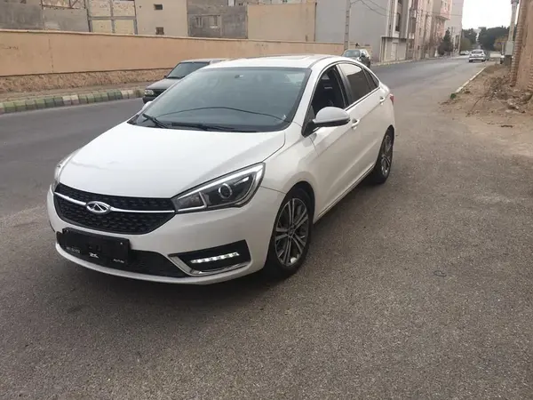 چری، آریزو 5