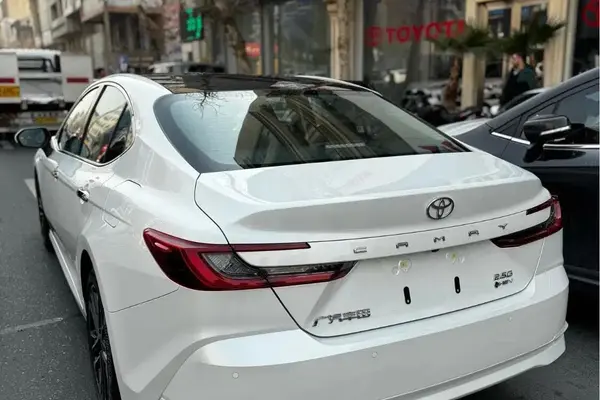 تویوتا، کمری هیبرید