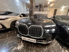 ب ام و، سری 7
