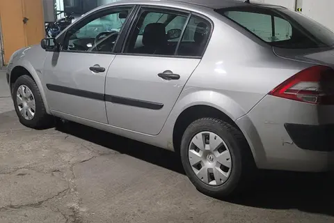 رنو، مگان (مونتاژ)