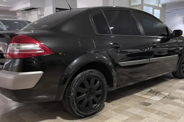 رنو، مگان (مونتاژ)