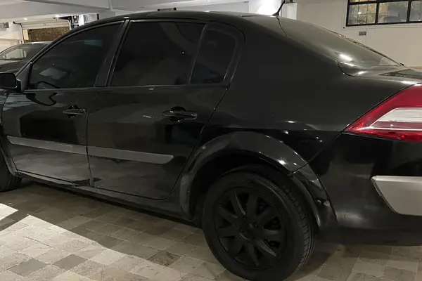 رنو، مگان (مونتاژ)