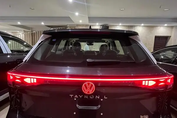 فولکس، تایرون L