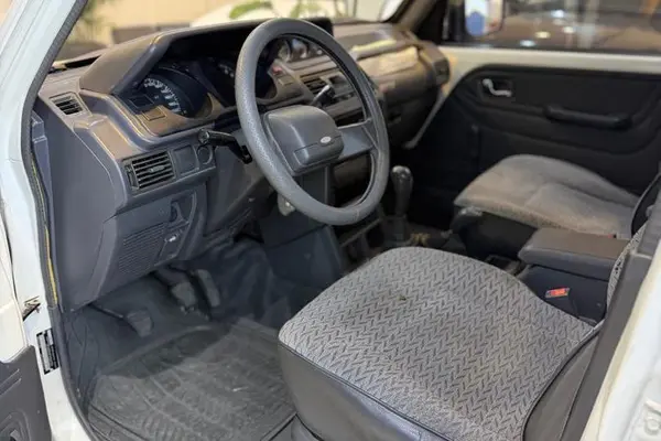 میتسوبیشی، پاجرو چهار در