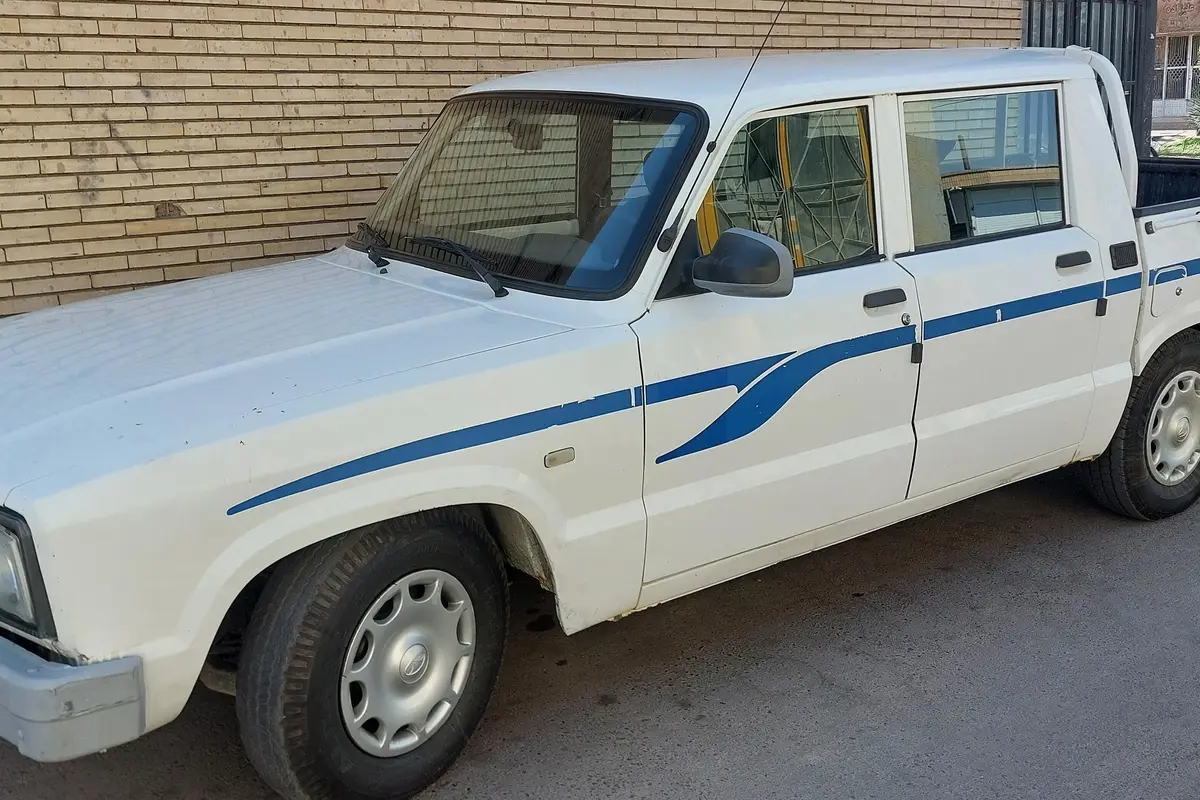 کارا،  دو کابین