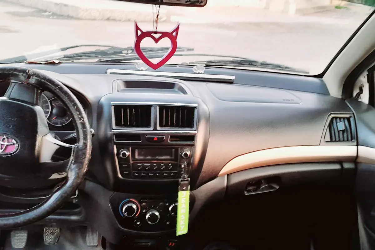 راین،  V5