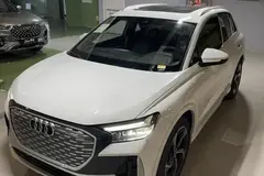 آئودی، Q4 e-tron