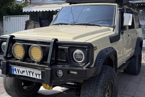 نیسان، پاترول چهار در