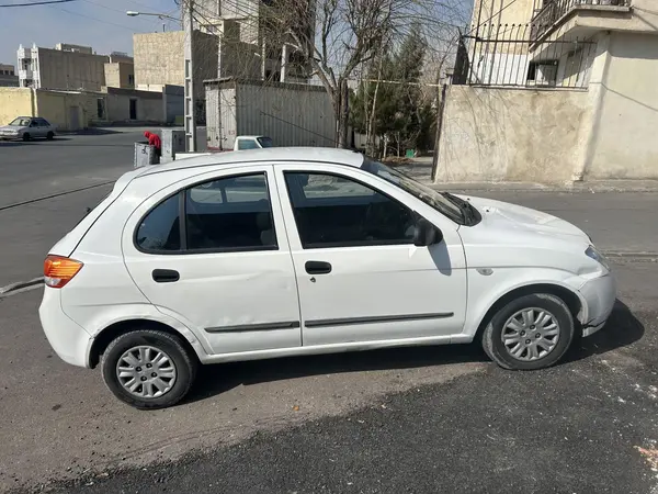 تیبا، هاچ بک