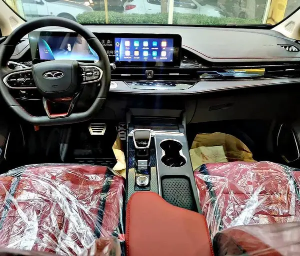 فونیکس، آریزو 6 جی تی (Z6 GT)