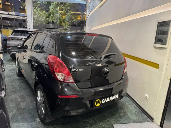 هیوندای، i20