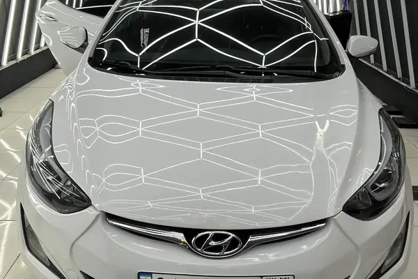 هیوندای  النترا