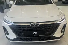 فونیکس، آریزو 8 (Z8)