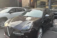 آلفارومئو، جولیتا