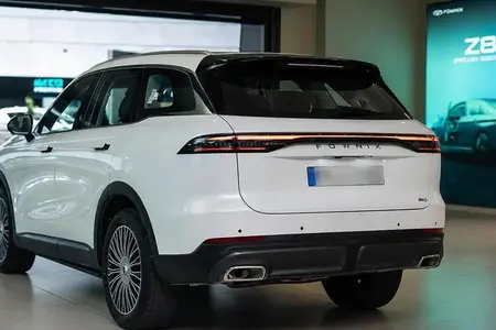 فونیکس F9