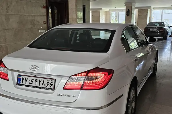 هیوندای  جنسیس