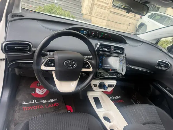 تویوتا، پریوس