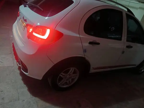 کوییک، دنده ای R