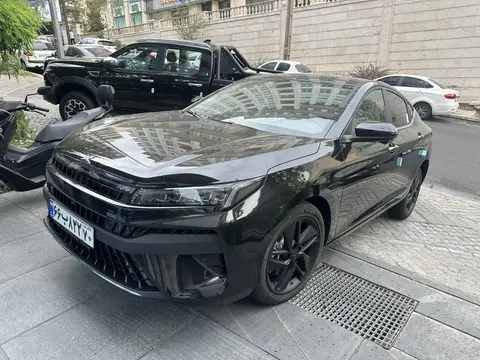 کی ام سی، J7