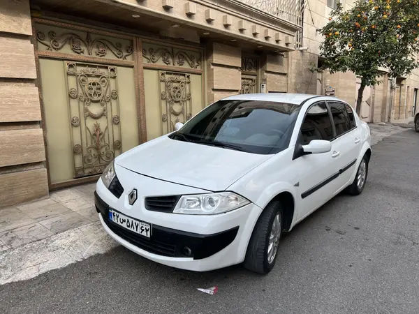 رنو، مگان (مونتاژ)