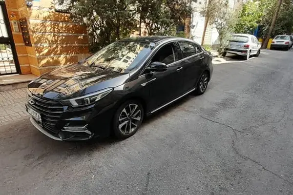 فونیکس، آریزو 6 پرو