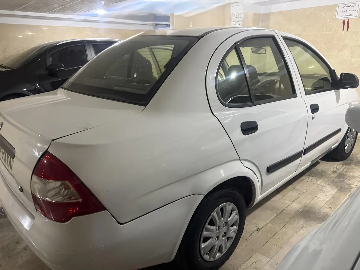 تیبا،  صندوق دار