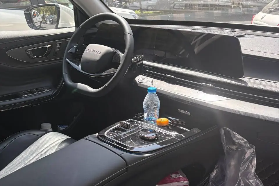 اکستریم،  LX (SX)