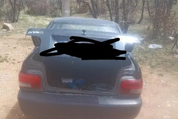 پراید، صندوق دار