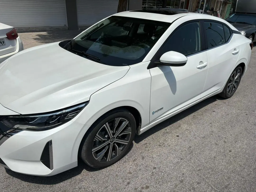 نیسان  سیلفی e-POWER