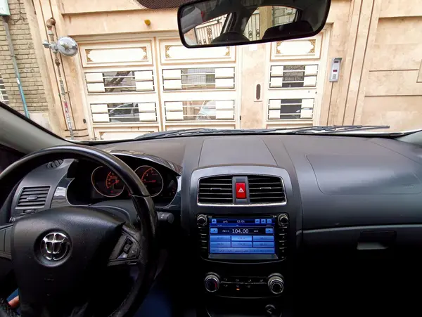 برلیانس، H330