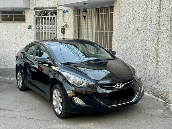 هیوندای، النترا