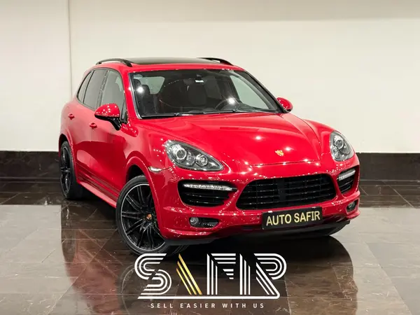 پورشه، کاین