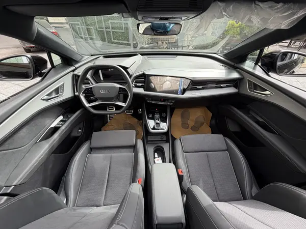 آئودی، Q5 e-tron