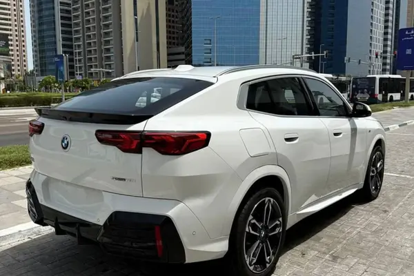 حواله ب ام و، X2