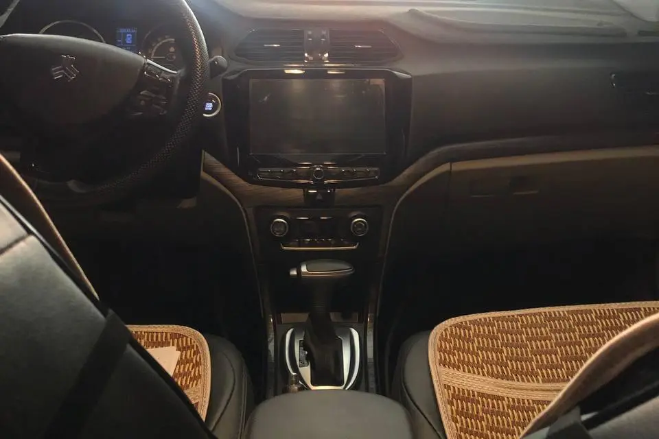 شاهین،  اتوماتیک CVT