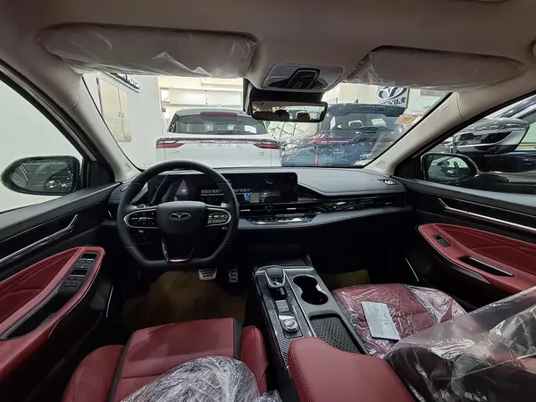 فونیکس، آریزو 6 جی تی (Z6 GT)