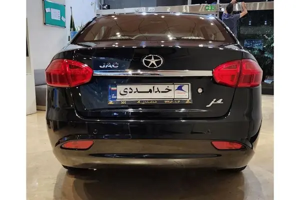 پیش فروش جک، جی 4