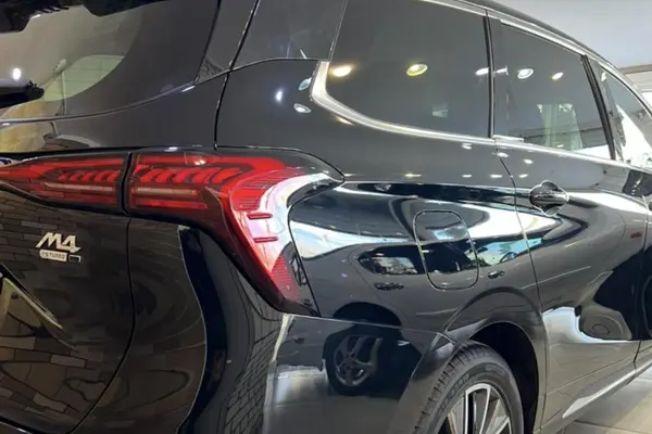 فردا، سوبا M4